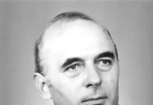 В Павлограде появился еще один почетный житель