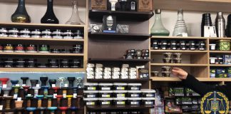 В Павлограде и Харькове незаконно производили табак для кальяна