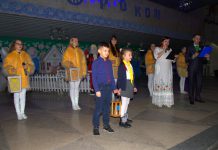 В Павлоград привезли Вифлеемский огонь мира