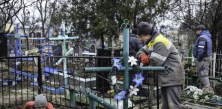 В Павлограде провели эксгумацию тела Михаила Солонского