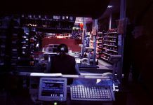 В Павлограде мужчина, напавший на продавщицу, получил срок