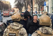 Жители Першотравенска угрожали людям расправой и требовали деньги (ВИДЕО)