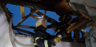 В Богуславе сгорела крыша магазина