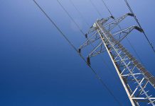 Из-за непогоды до сих пор без света около 200 семей в Павлоградском районе