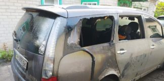 В Павлограде подожгли машину депутату и волонтёру