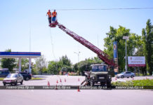 В районе Автостанции Павлограда устанавливают новые светофоры