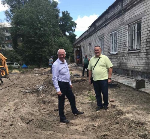 В центре Павлограда появится площадка для волейбола и баскетбола