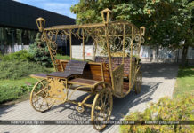 Ко Дню города в Павлограде появился новый арт-объект — кованная карета