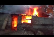 В Терновке сгорел жилой дом (ВИДЕО)