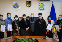 В Павлограде наградили волонтёров (ФОТО)