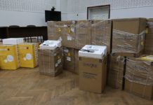 Павлоград получил большую партию кислородных концентраторов