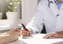 Павлоградцев просят высказать свое мнение о медицине города