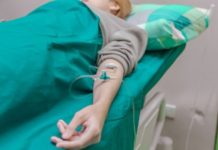 Женщине с коронавирусом, родившей перед Новым годом здорового малыша, нужна помощь