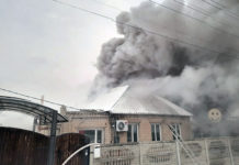 В Павлограде огонь оставил хозяев без крыши над головой (ФОТО)