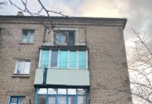 В Першотравенске упал балкон