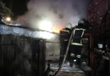 В Павлограде горела хозпостройка