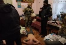 В Терновке провели масштабную спецоперацию против наркосбытчиков