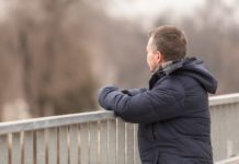 «Меня зовут Олег. Я — трансгендерный мужчина»