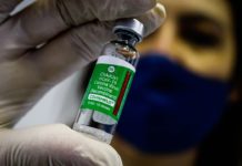 Ветераны и известные люди могут претендовать на остатки доз вакцины против COVID-19