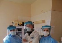 Сколько павлоградских врачей уже вакцинировали?