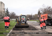 В Павлограде стартовал ямочный ремонт дорог