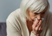 В Першотравенске «криминальный дуэт» ограбил старушку