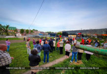 Жители одного из кварталов Павлограда выступили против застройки футбольного поля