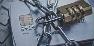 Чоловік ошукав гостя на понад 10 тис. грн