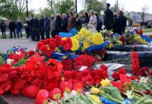 Как в Павлограде проходит празднование Дня победы (ФОТО)