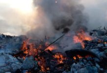 Под Павлоградом горит свалка