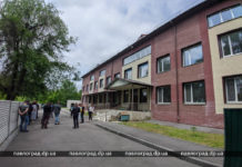 В Павлограде 6 лет простаивает здание, отремонтированное за бюджетные деньги