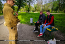 Результаты рейда: больше полсотни павлоградцев распивали на улице (ФОТО)