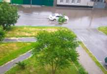 В Павлограде частично подтопило улицы