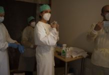 Зеленский подписал указ о повышении зарплат медикам: что обещают