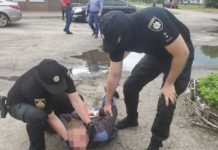 Павлоградец шантажировал коллегу, требуя повышения и денег