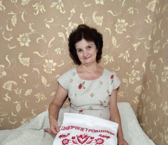 На Павлоградщине вышили часть национального «Рушника єднання» к годовщине Независимости