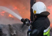 В Павлоградском районе во время тушения пожара нашли труп