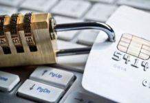 Долги за коммуналку, штрафы и алименты смогут списывать с карты: подробности