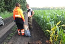 Пропавшего Антона Исаева ищут кинологи. Пока нашли только машину