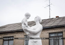 В Павлограде продолжается ремонт детского отделения (ФОТО)