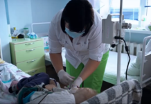 Мальчику из Павлограда впервые в области сделали пересадку стволовых клеток костного мозга (ВИДЕО)