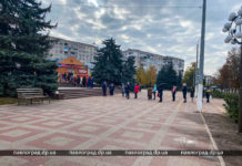 В Павлограде очередь за вакциной (ФОТО и ВИДЕО)