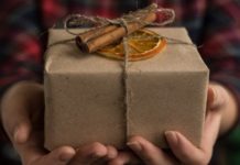 График работы «Укрпочты» и «Новой почты» на праздники