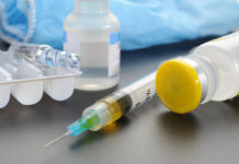 Стало известно, как будут работать центры массовой вакцинации на микрорайонах и в «Мире»