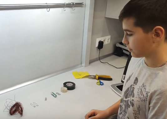 Павлоградский школьник занял призовое место благодаря опыту по физике