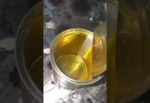 «Хоть бы одну оливку положили»: павлоградка купила банку воды