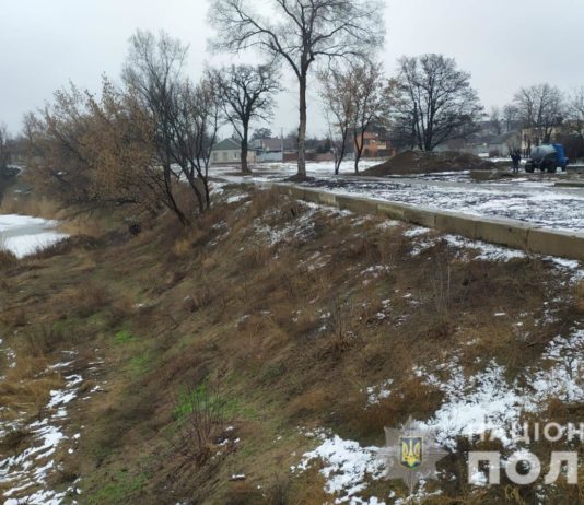 В Павлограде на Новый год мужчину избили и сбросили с дамбы