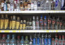 «АТБ» пока не будет продавать алкоголь