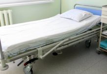 В Павлограде пациент покончил с собой в больнице