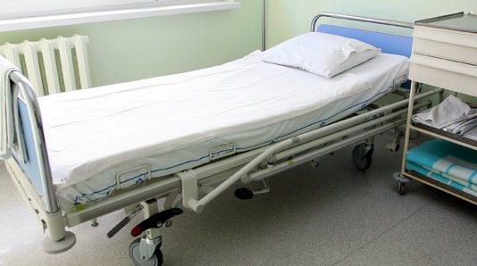 В Павлограде пациент покончил с собой в больнице